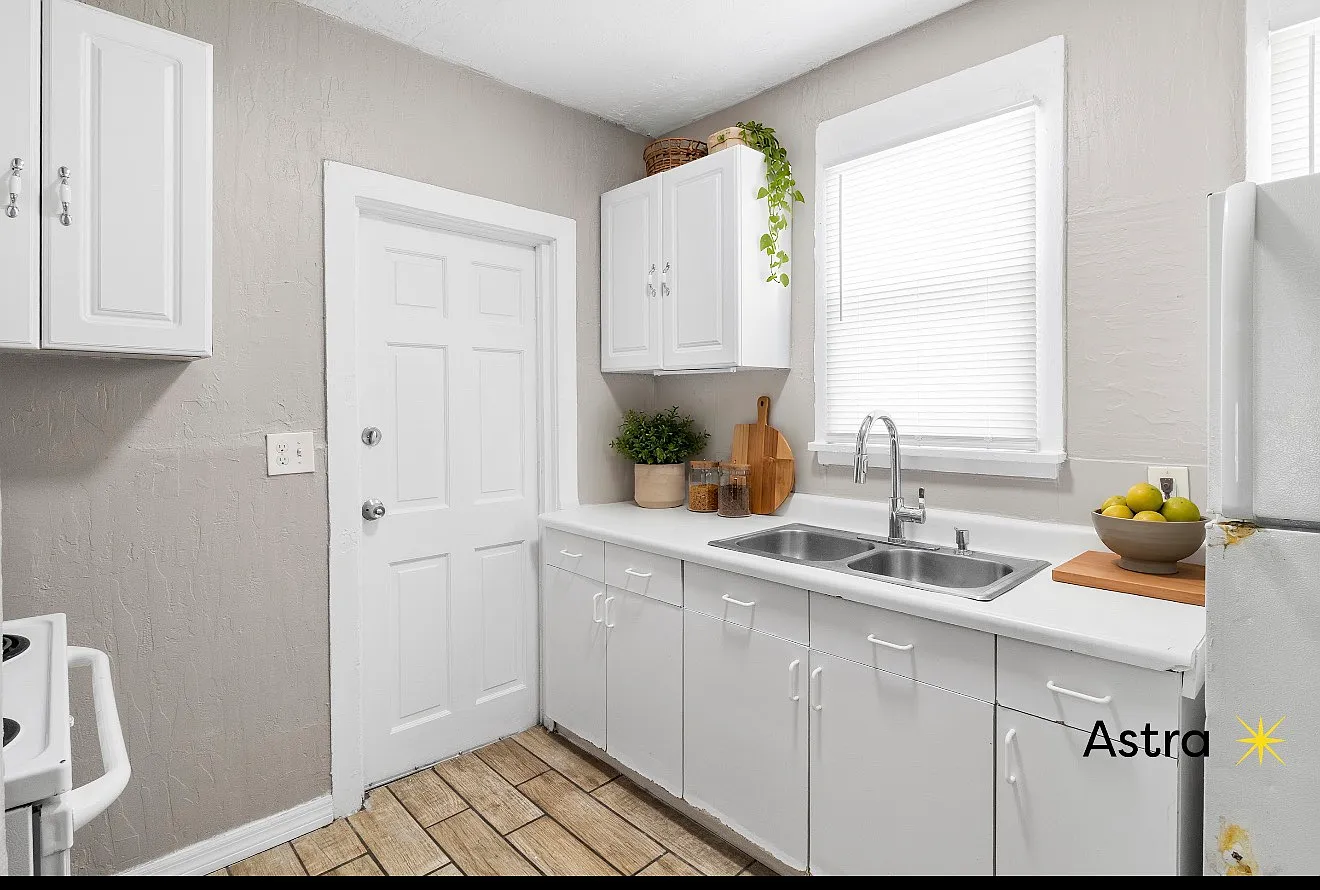 2 bed, $1,650 — Photo 4