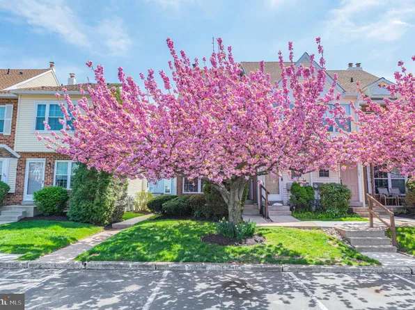 706 Northridge Dr #32A, Norristown, PA 19403