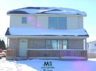 19760-14 Mile, Roseville, MI 48066