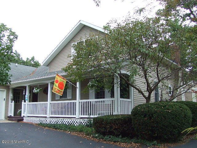 2nd image of 7367 Davies Dr NE