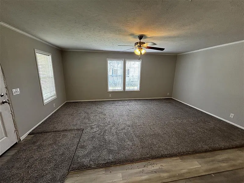Must-See Porch Model! — Photo 3