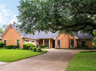 15524 Bay Point Dr, Dallas, TX 75248