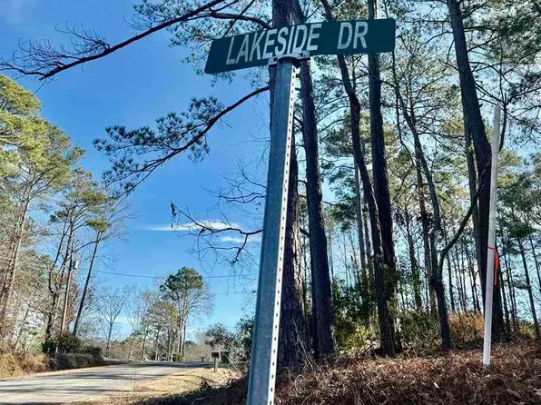 75 Lakeside Dr, Hartsville, SC 29550