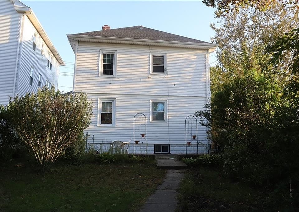 121 Union Ave, Providence, RI 02909 Zillow