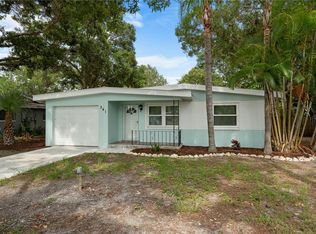 341 Wertz Dr, Largo, FL 33771