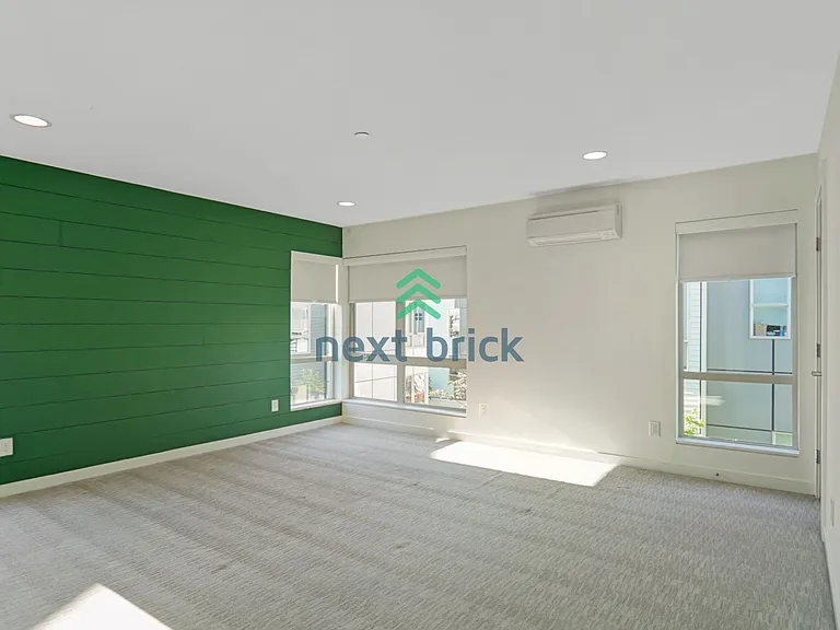 4731 35th Ave S — Photo 15