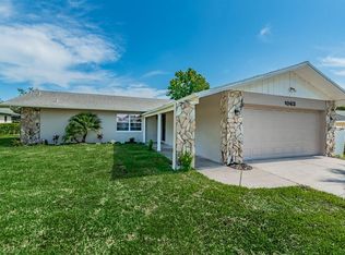 1063 Ridge Dr, Palm Harbor, FL 34683