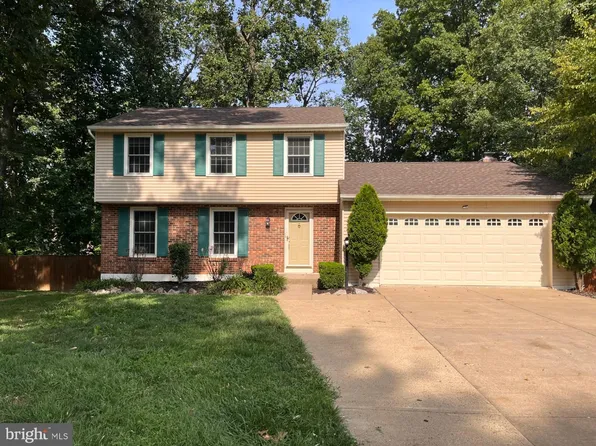 14633 Estate Dr, Woodbridge, VA 22193