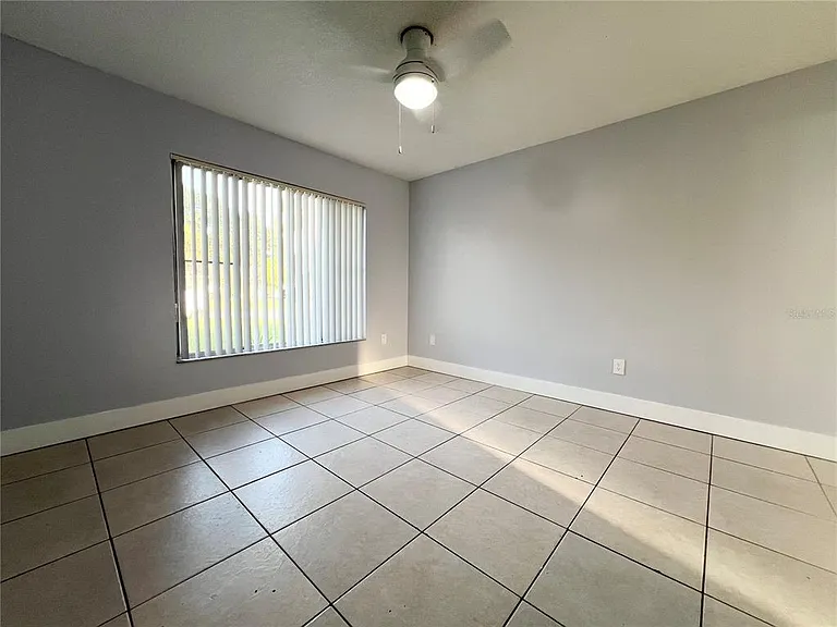 11340 Cardiff Dr — Photo 34