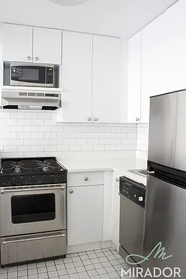 Rented by Mirador Real Estate | media 11