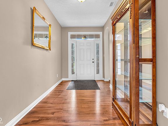 5th image of 1612 Dorset Dr