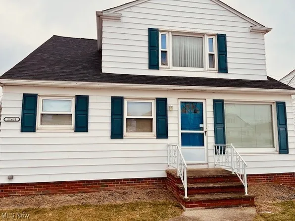 11431 Hempstead Rd, Garfield Heights, OH 44125