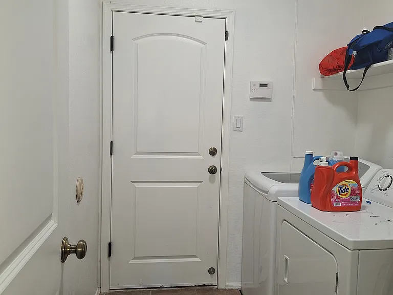 3535 W 16th Ln — Photo 21