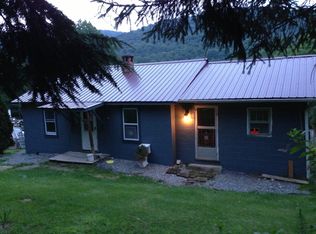 463 Crosier Rd, Rainelle, WV 25962