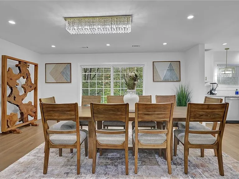3018 W Pine Valley Rd NW — Photo 3