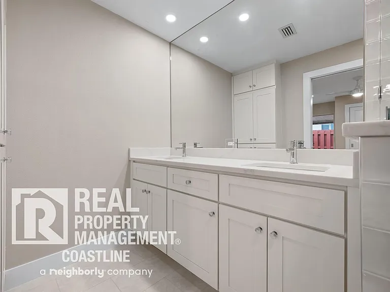 2779 Woodgate Ln #33 — Photo 18
