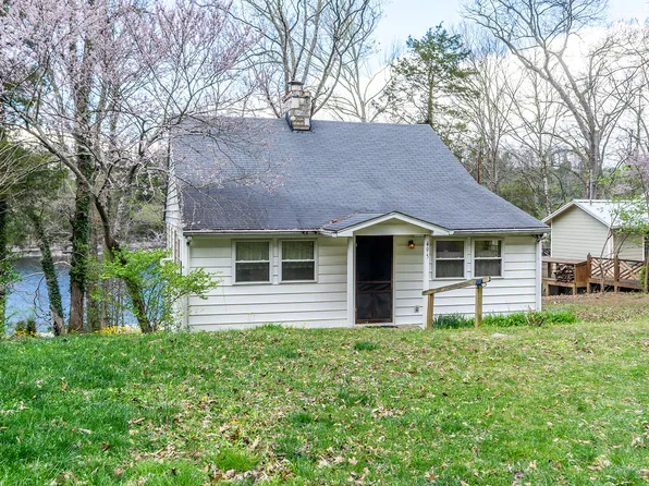 495 Wildwood Rd, Harrodsburg, KY 40330