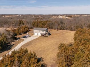 14822 Cedar Cove Pl, New London, MO 63459