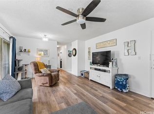 94-524 Kupuohi St APT 102, Waipahu, HI 96797