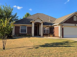 11403 Village Ave, Midwest City, OK 73130