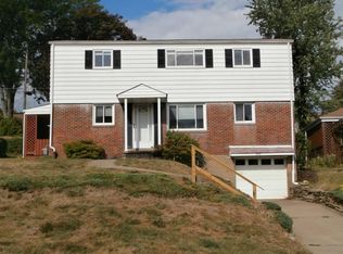 961 Kirsopp Ave, Pittsburgh, PA 15220