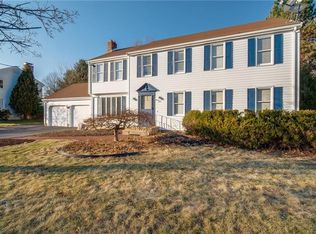 127 Lexington Rd, Glastonbury, CT 06033
