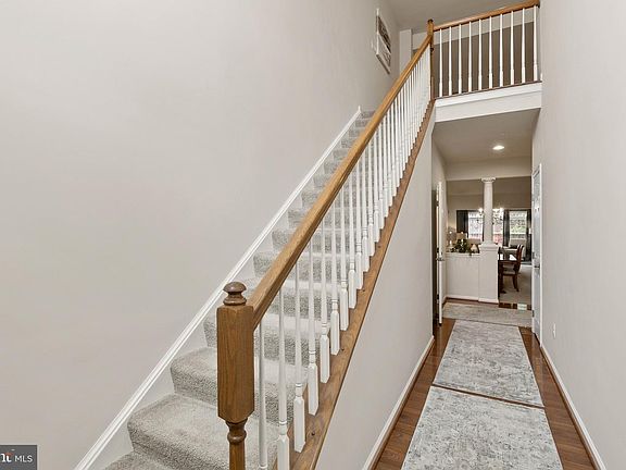 3rd image of 4179 Lotus Cir #57