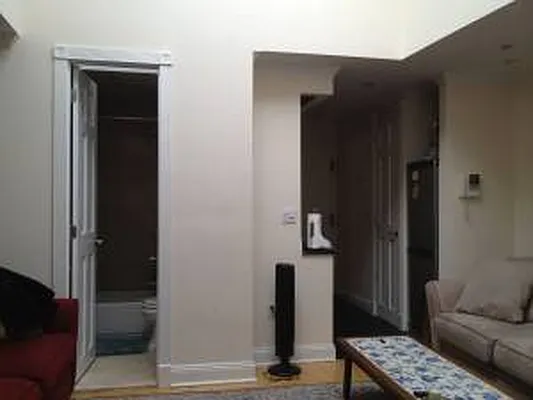 Rented by Citi Habitats | media 32