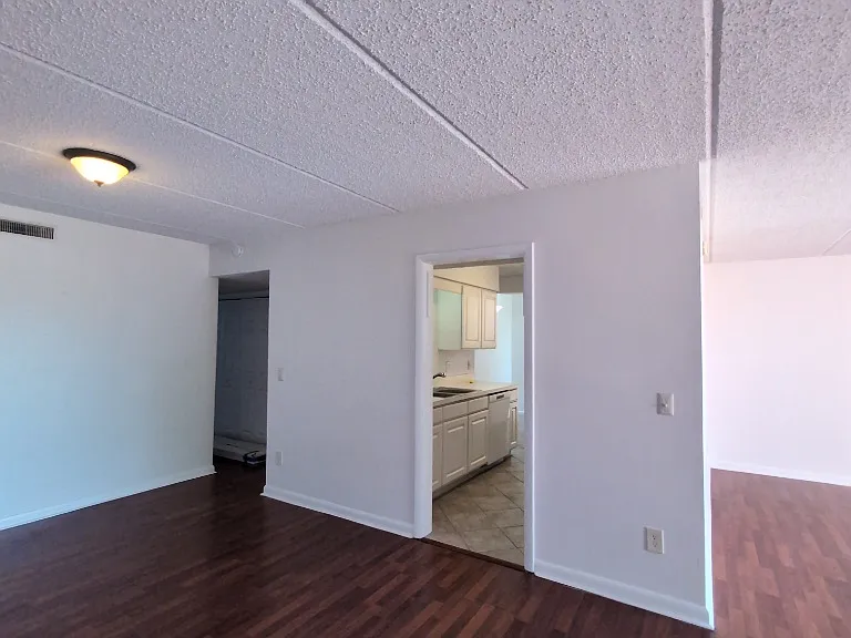 3401 Townsend Blvd — Photo 4