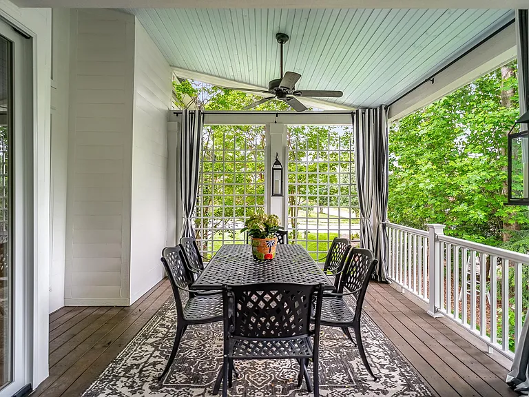 301 Culpepper Ct — Photo 14