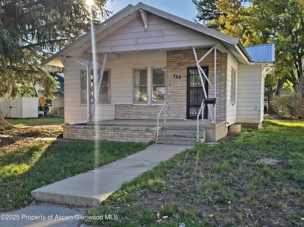 720 Barclay St, Craig, CO 81625