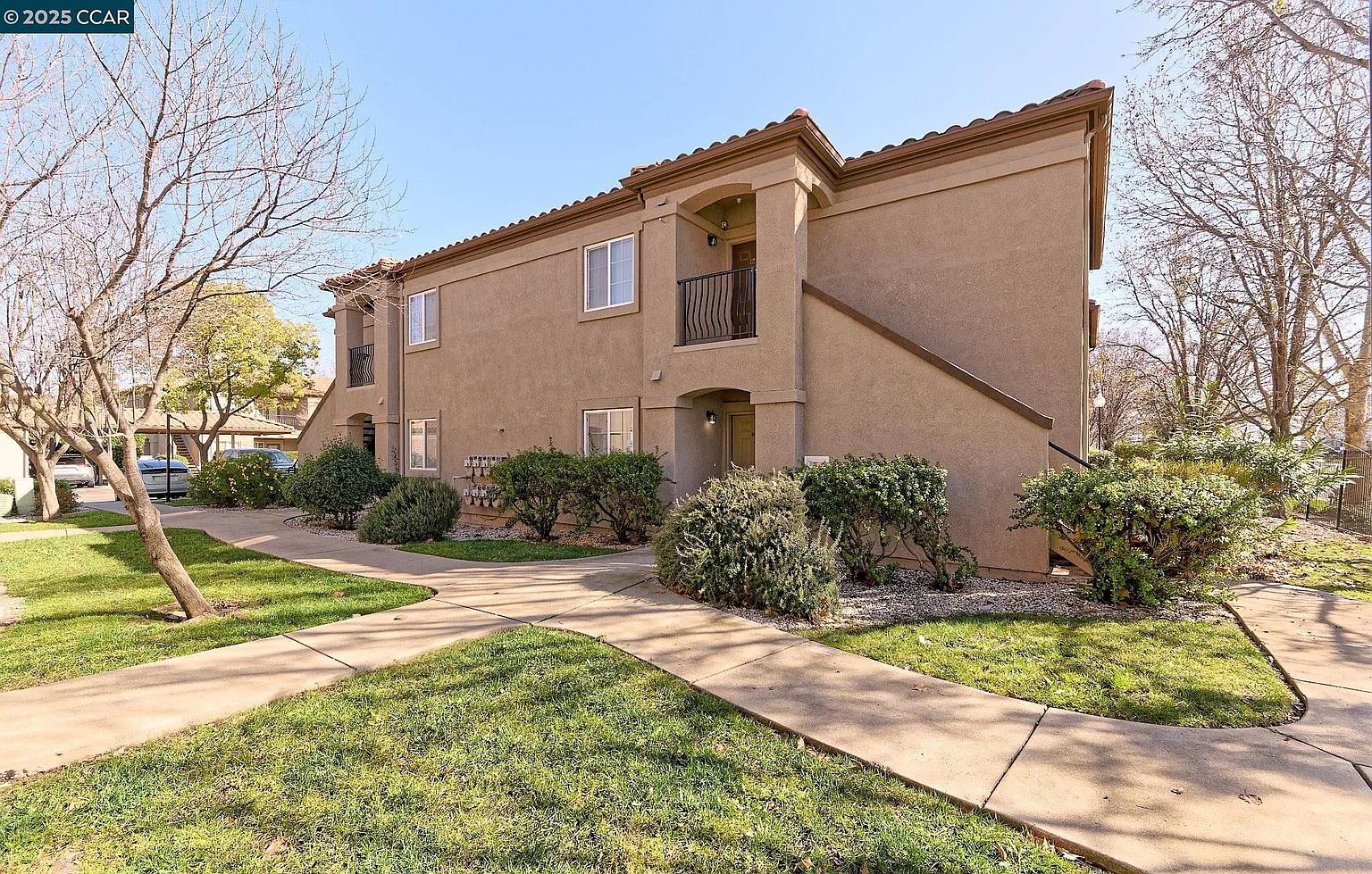 4200 E Commerce Way Unit 213 photo 1