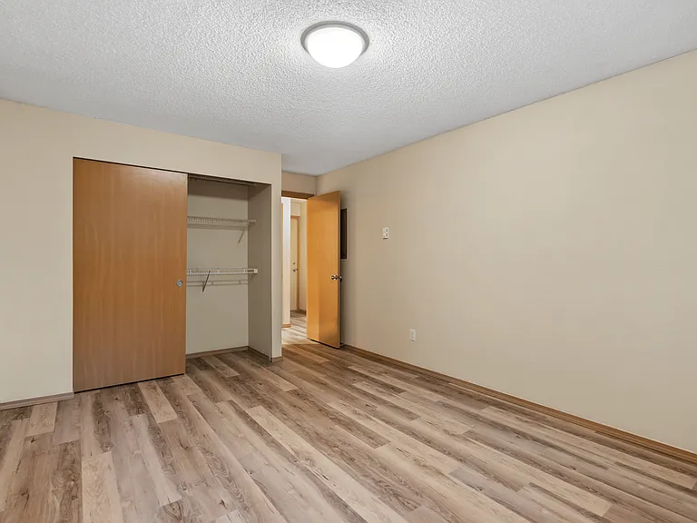 1 Bed 1 Bath Standard - 632 Sq Ft 1 Bed 1 Bath Standard - 632 Sq Ft