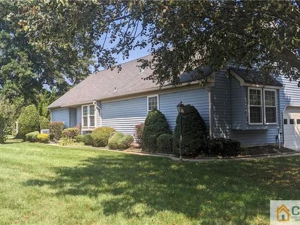 0-7A Ethan Allen Dr #A, Monroe Township, NJ 08831