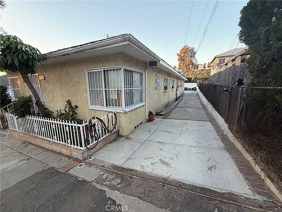 5th image of 13737 E Penn St #13737