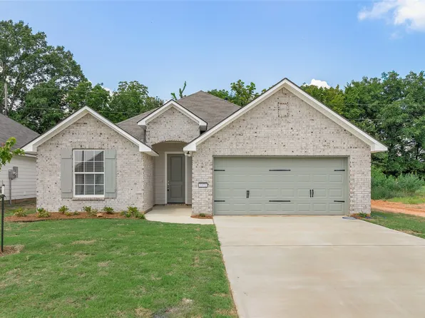 3371 Grand Lake Dr, Bossier City, LA 71111