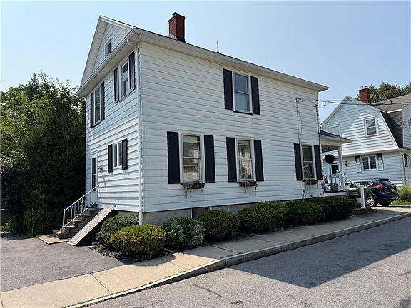 3rd image of 147 Park Ave