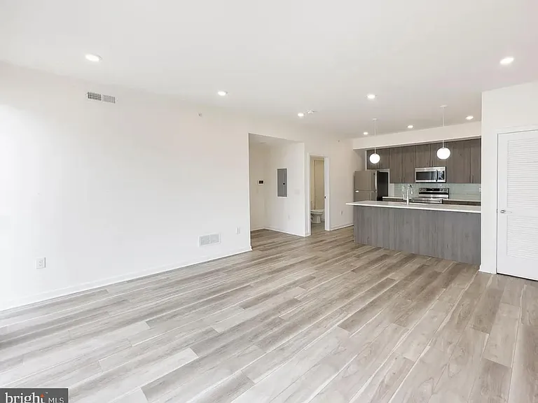 1600 Germantown Ave #1651-B — Photo 8