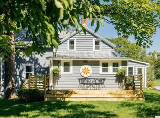 85 Round Top Rd, Germantown, NY 12526