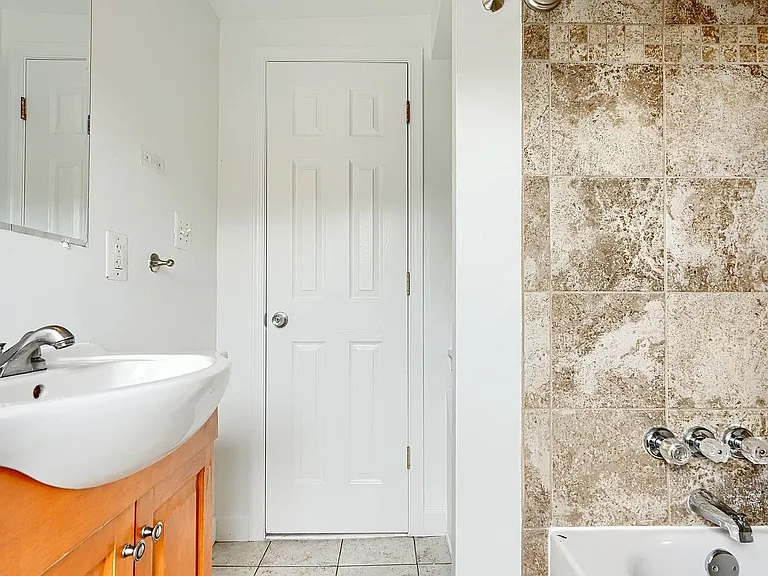 3500 Moultree Pl — Photo 28