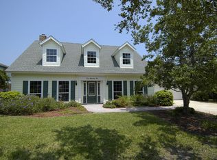 210 Waterbury Ln, Indian Harbour Beach, FL 32937