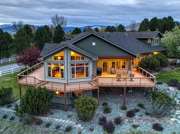 2925 Saint Michael Dr, Missoula, MT 59803