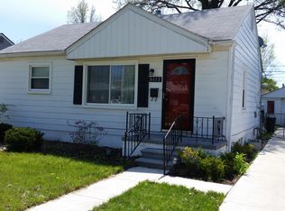 8412 Helen St, Center Line, MI 48015