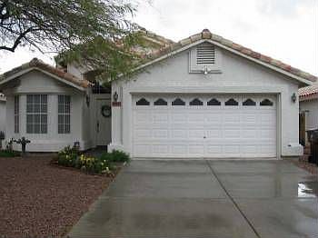 1st image of 8449 W Columbine Dr
