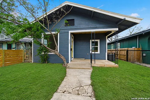 1225 Burnet St Photo 1