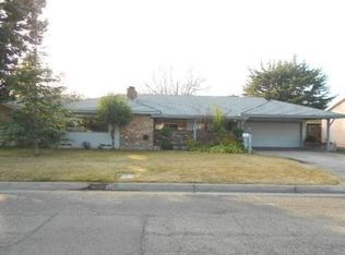 518 Williams Ave, Madera, CA 93637