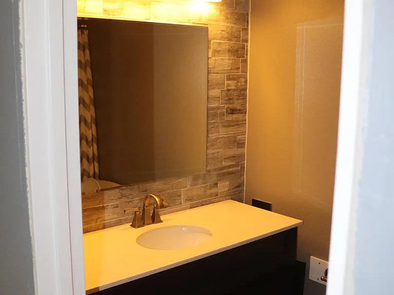 2157 SE Galeel Ct — Photo 5