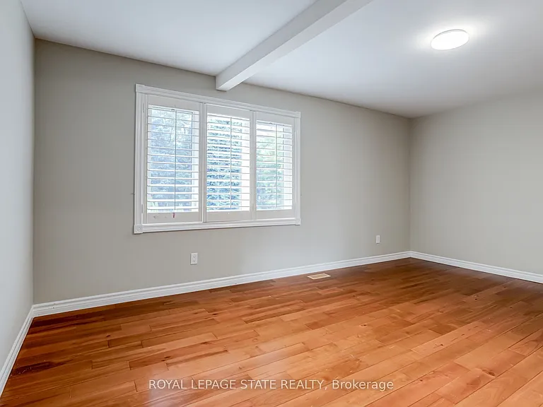 931 Southcote Rd — Photo 35