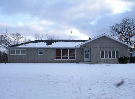 1st image of 26717 W Highway 173