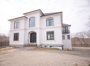 12 Gianna Dr, Saugus, MA 01906